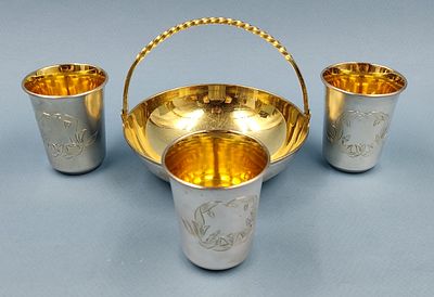 Серебряный набор корзинка и три стопки. Киев СССР 1950-е года. Серебро 875 пробы, 1927-1954 гг. 