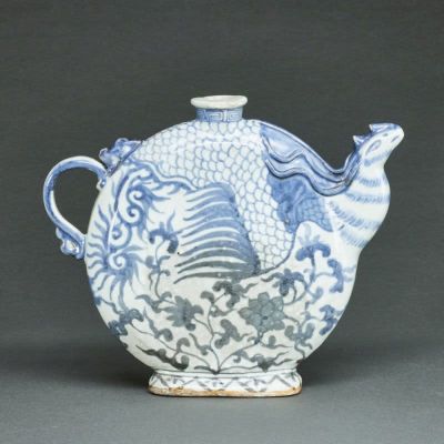 Alte Ph&ouml;nixkopf Pilgerflasche China, wohl Ming-Dynastie. Porzellan, glasiert, unterglasurblau 