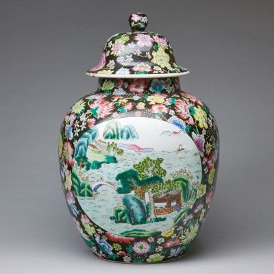 Famille noir Deckelvase, China, Qing Dynastie, 19. Jahrhundert. Famille noir Deckelvase China 