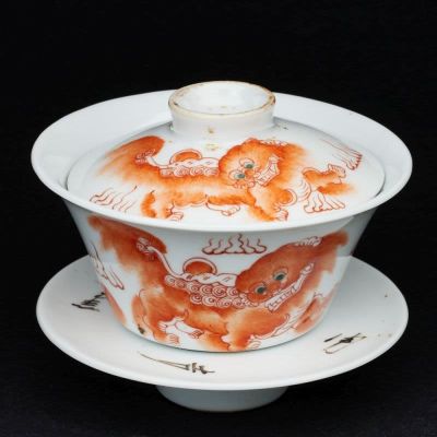 Dreiteiliges Teeset, China, Qing Dynastie, um 1900. Dreiteiliges Teeset China, Qing Dynastie, um 