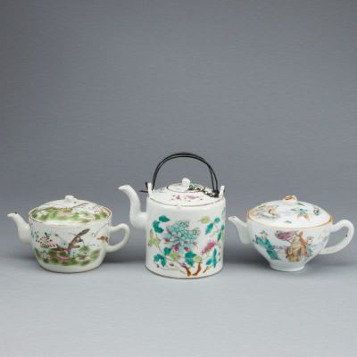 3 Teekannen, China, Qing Dynastie, 2. H&auml;lfte 19. Jahrhundert. 3 Teekannen China, Qing Dynastie 