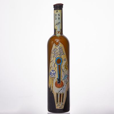Andora 1958 Berlin (East) - lives and works in Hanover and Vienna - Red wine bottle - red wine. 