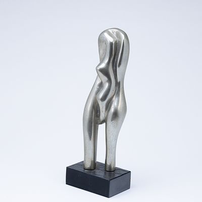 Emil Cimiotti 1927 G&ouml;ttingen - 2019 Wolfenb&uuml;ttel - Standing IV - German silver. Polished. Black 