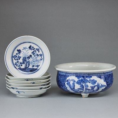 Teller und Schale aus versunkener Dschunke. 6 plates and a large bowl from a sunken junk China / 
