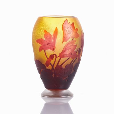 Small Vase - Cyclamen. Émile Charles Gallé, Nancy 1906 - 1914. Small Vase - Cyclamen Émile 