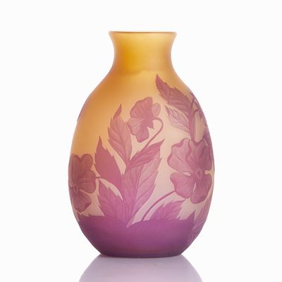 Flat Vase - Émile Charles Gallé, Nancy 1920 - 1925. Colorless glass, with yellow powder 