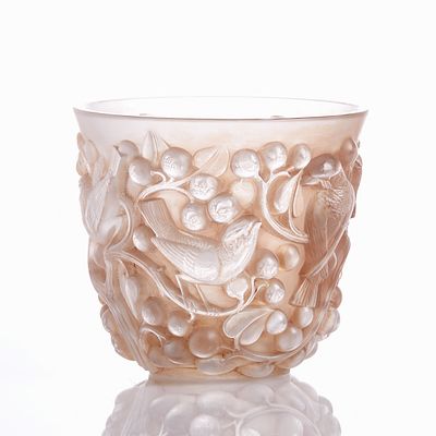 Vase Avallon - René Lalique, Wingen-sur-Moder circa 1930. Vase Avallon - René Lalique René 