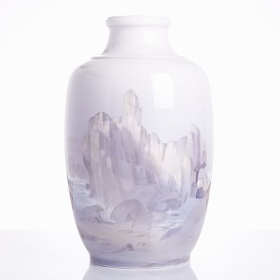 Large Unique Vase with Rocky Coastal Landscape - Arthur Boesen 1925 Royal Porcelain Manufactory 