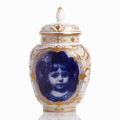 Art Nouveau lidded vase with girl's portrait, Royal Porcelain Manufactory (KPM), Berlin around 1892