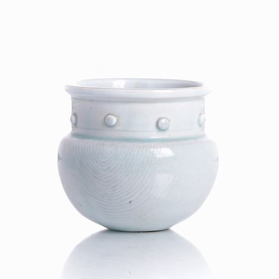 Qingbai Vessel with Yu&egrave;guang S&egrave; (Moonlight Color) China, Ming Dynasty or later. Porcelain with 