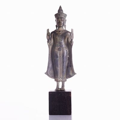 Standing Crowned Khmer Buddha in Lopburi style. Standing crowned Khmer Buddha in Lopburi style 