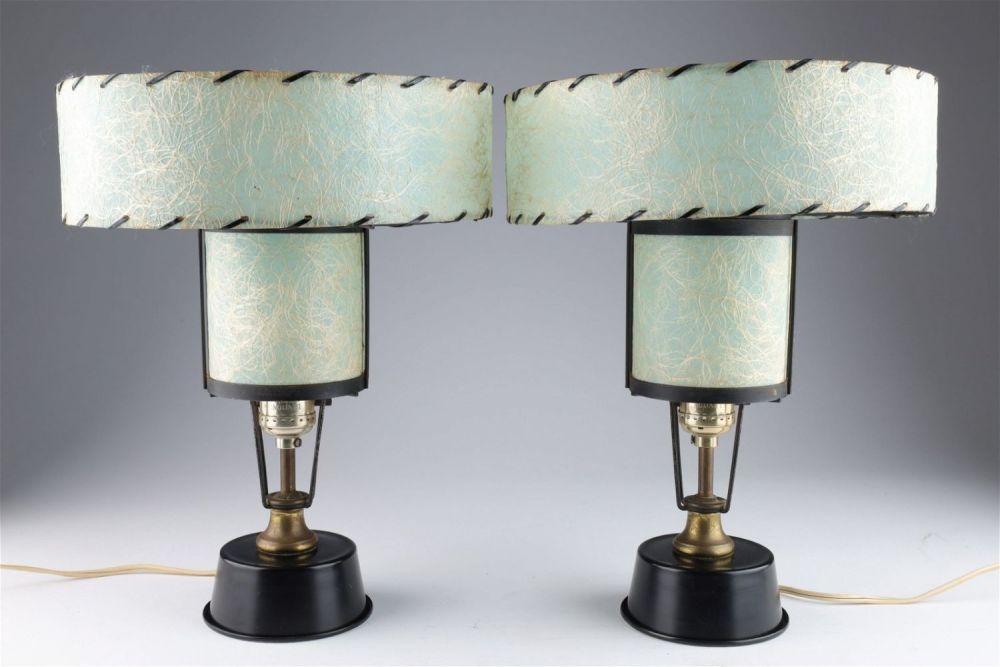 Pair Small MCM Lamps With Fiberglass Shades. Pair Small Mid Century Modern Lamps With Whipstitch 
