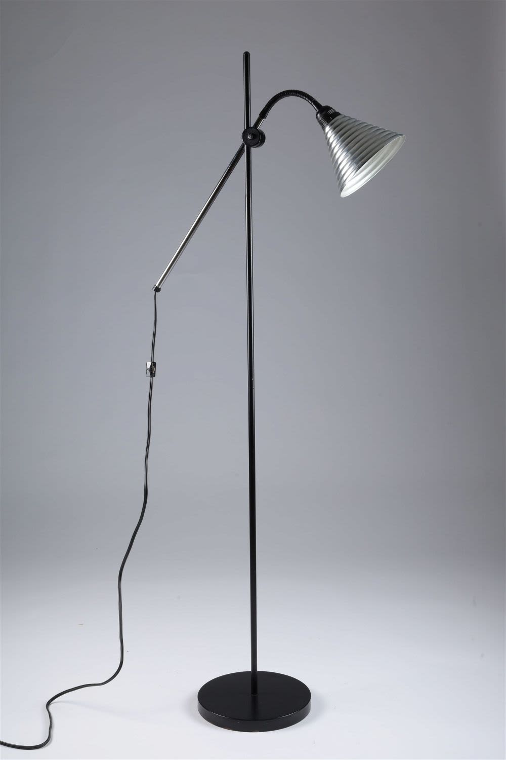 1960s Retro MCM Floor Lamp Ribbed Conic Shade. 1960s Retro Mid Century Modern Floor Lamp with 