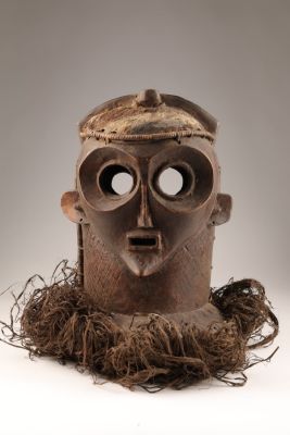 African Chokwe Carved Double Face Mask. 16" x 12"
