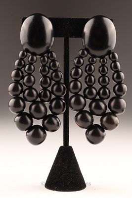 Monies Denmark Ebony Wood Graduated Ball Earrings. Monies Denmark pair of ebony wood earrings of 