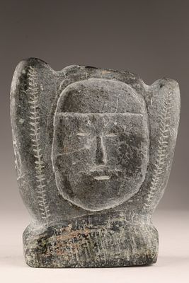 Inuit Stone Carving Stylized Head, Early Work. A vintage Inuit stone carving depicting a 