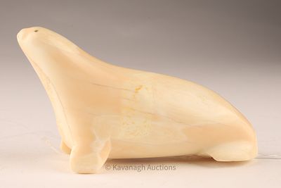 Vintage Inuit Carved Seal, 20th Century, 4.25 in. A finely hand-carved Inuit seal, measuring 