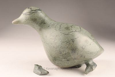 Lukta Qiatsuq (1928–2004), Cape Dorset, Steatite Bird Sculpture. Inuit Carved stone bird by 