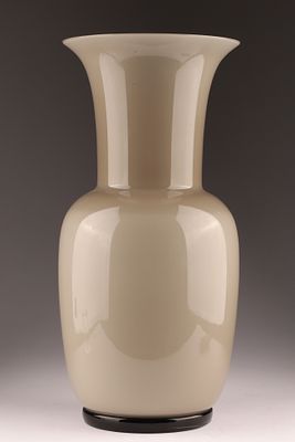 PAOLO VENINI '32 Design' Art Glass Vase, Pale Grey. This Venini vase is a 1998 production of a 