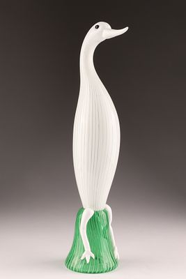 VENINI FULVIO BIANCONI Murano Art Glass Aquatic Bird Figurine. This Venini white aquatic bird 