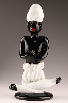 VENINI FULVIO BIANCONI Murano Moro Seated Turban Figure, Black and White. Designed by Fulvio 