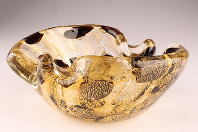 BAROVIER & TOSO Murano Ruffled Bowl, Purple Spot Inclusions. This Barovier &amp; Toso bowl dates 