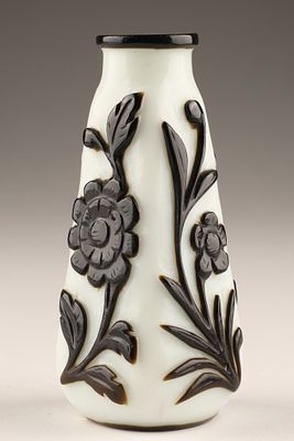 Chinese Miniature Black Overlay Peking Glass Vase, Floral Motif. A small Chinese Black Overlay 
