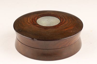 Antique 19th C Chinese Hardwood Shaped Treen Box. Antique 19th-century Chinese wooden snuff or 
