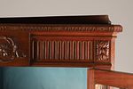 19th C Mahogany Sheraton Revival Corner Display Cabinet. An antique Mahogany Sheraton revival Image - 4