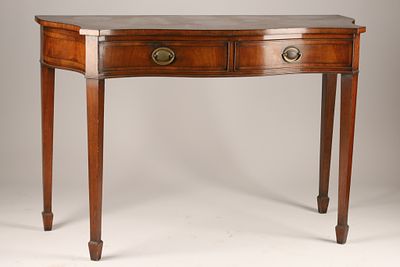 Antique Edwardian Mahogany Bow Front Console Table. An antique Edwardian mahogany console or 