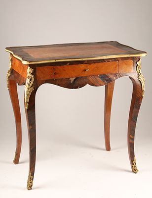 French Louis XV style Writing Table or Desk / Bureau C 1840s. French Louis XV style writing 