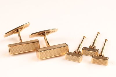 14K Yellow Gold Tuxedo Cufflinks Set, Striped Etched Design. 14K yellow gold Tuxedo Cufflinks 