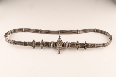 Indian Sterling Silver Bridal Waistbelt Wedding Belt 1940's. Antique Indian Sterling silver 