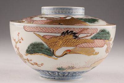 Antique Japanese Kutani Porcelain Lidded Bowl, Golden Crane Design Signed. Antique Japanese 