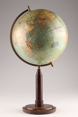 Antique German 1920s Columbus Berlin Terrestrial Globe with stepped turned base. Measuring 9 