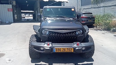 ג'יפ גלדיאטור מודל 2021. 90,701 ק"מ. מחיר מחירון: ₪145,000מפתח: יש.