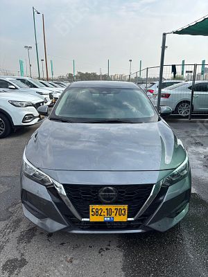 ניסאן סנטרה מודל 2023. 
גימור: SV.