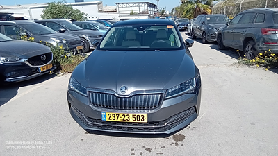 סקודה סופרב FL מודל 2023. . מחיר מחירון: ₪190,000
גימור: IV STYLE, מפתח: יש.