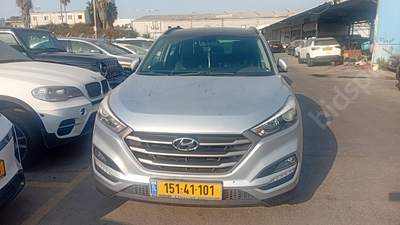 יונדאי טוסון מודל 2017. . מחיר מחירון: ₪72,000
גימור: SUPREME, מפתח: יש.
