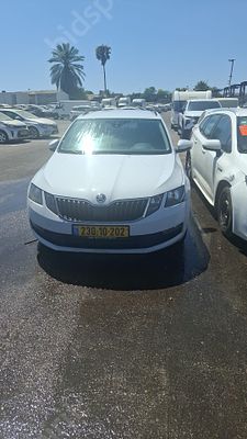 סקודה אוקטביה מודל 2020. בעלות נוכחית: חברה. מחיר מחירון: ₪76,600
גימור: SPACE, מפתח: יש.