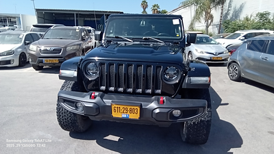 ג'יפ רנגלר UNLIM מודל 2024. 
גימור: RUBICON RECON, מפתח: יש.