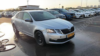 סקודה אוקטביה מודל 2019. מפתח: יש.