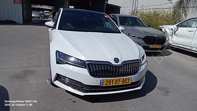 סקודה סופרב מודל 2022. 
גימור: LK, מפתח: יש.