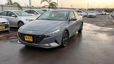 יונדאי אלנטרה מודל 2022. 
גימור: HEV PREMIUM, מפתח: יש.