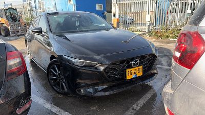 מאזדה 3 מודל 2020. 
גימור: SPIRIT, מפתח: יש.