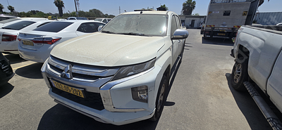 מיצובישי L200 מודל 2020. מפתח: יש.