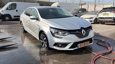 רנו מגאן מודל 2019. מפתח: יש.