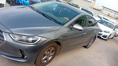 סקודה אוקטביה החדשה מודל 2017. מפתח: יש.