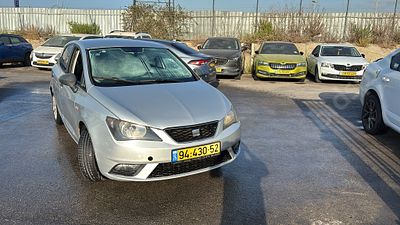 סיאט איביזה מודל 2014. 
גימור: REF, מפתח: יש.