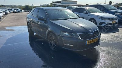 סקודה אוקטביה מודל 2019. . מחיר מחירון: ₪75,000מפתח: יש.
